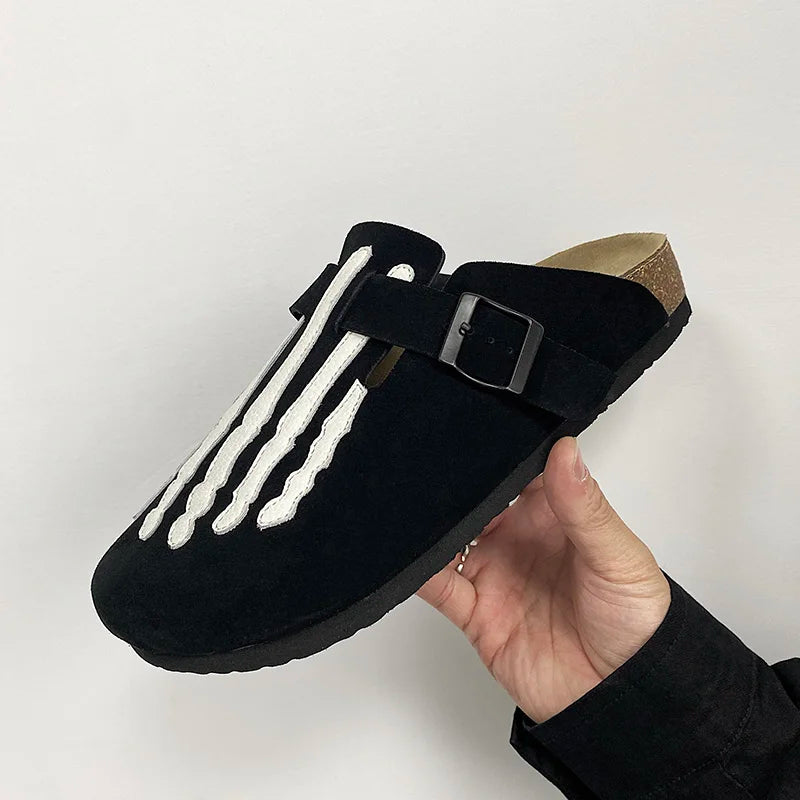 Bone Embroidered Boken Shoes for Men Unique Design Fashionable Leather Women'S Slippers Capsules Feet Flat Shoes Unisex